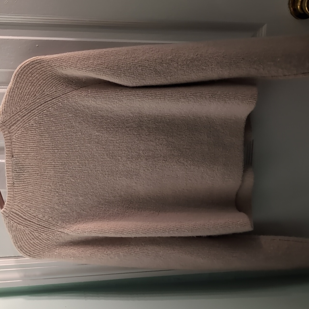Ann Taylor Soft Light Pink Knit Sweater - Picture 3 of 9